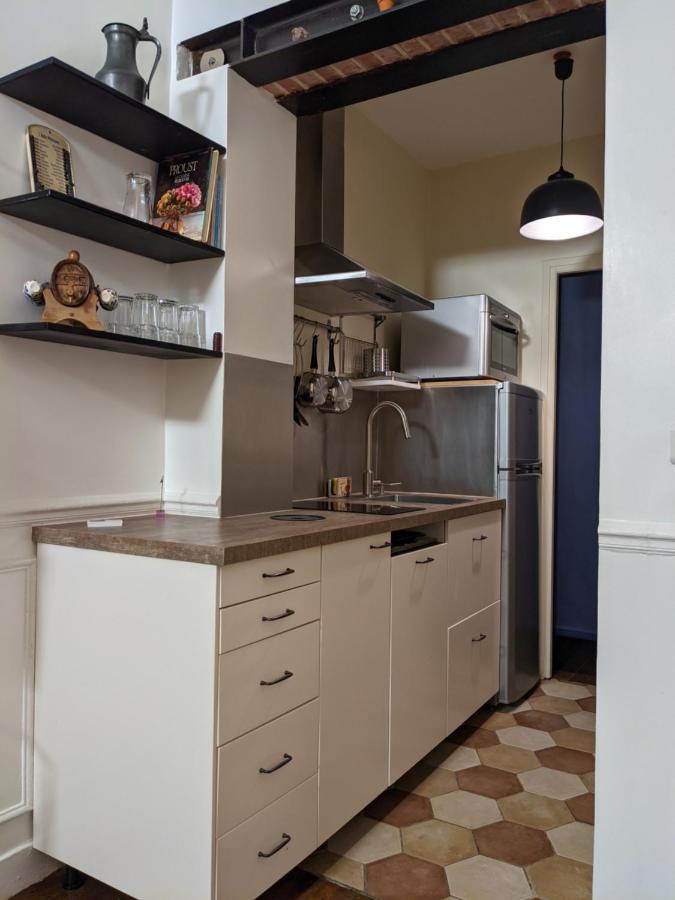Private Acces To The All Flat. Charming Parisian. المظهر الخارجي الصورة